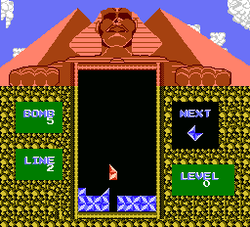 Pyramid - NES