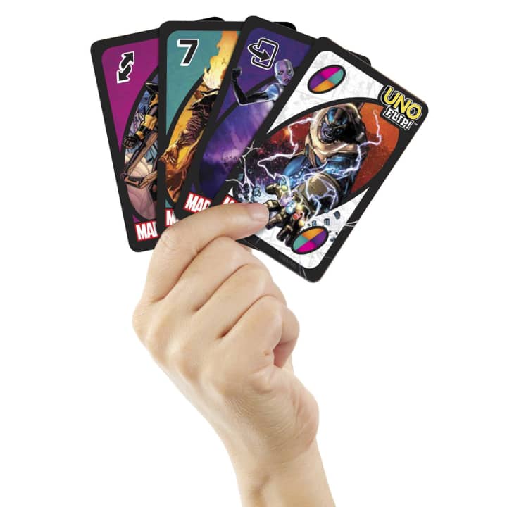 Uno Flip! Marvel Super Heroes or Villains