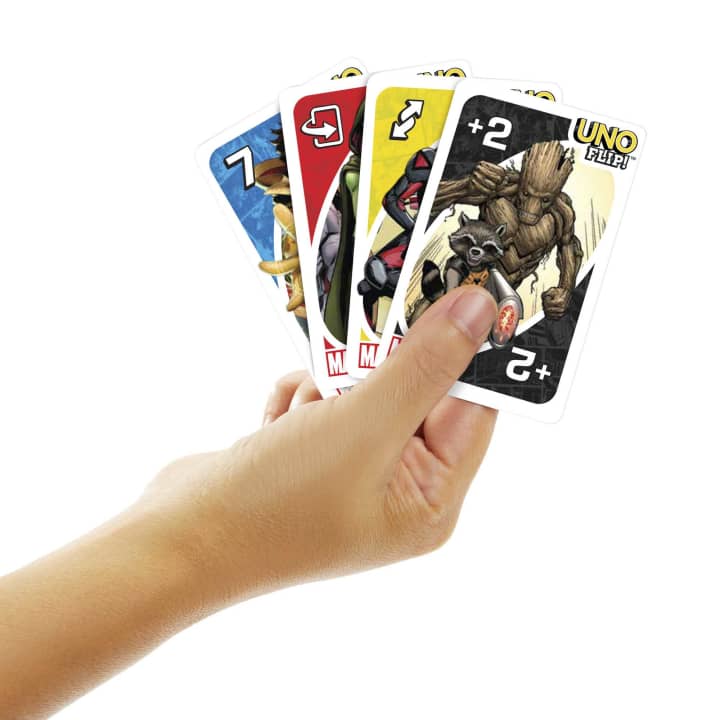 Uno Flip! Marvel Super Heroes or Villains